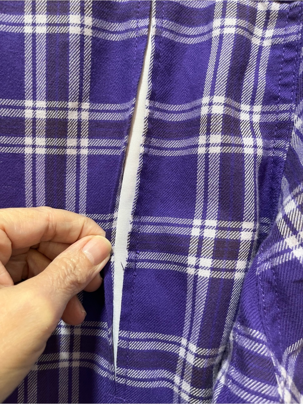 Duluth Trading Co Shirt 2XL Purple Plaid Flannel Button Up Pockets Womens - Picture 5 of 6